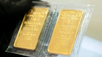 خسارة 3 ملايين دونغ.. تذبذب أسعار الذهب الفيتنامي يرفع مخاطر البيع والشراء